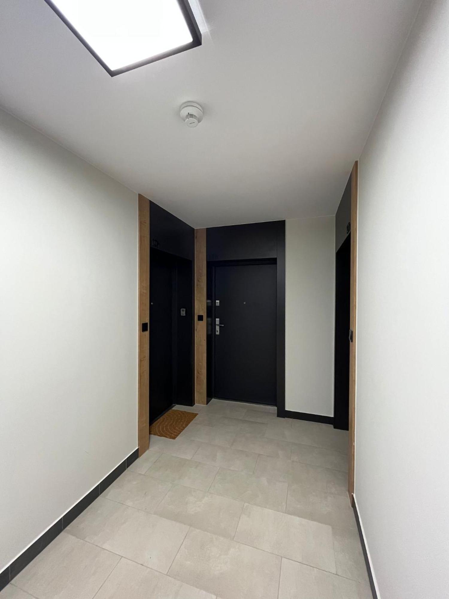 Komfort Z Balkonem W Centrum Breslavia Exterior foto
